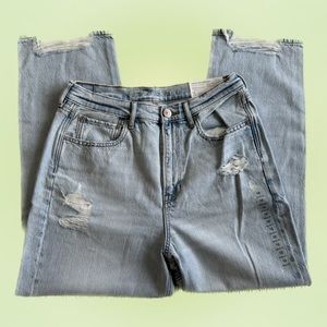 NWT! ✨ American Eagle jeans!